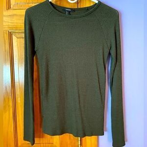 Forever 21 Dark Green Long Sleeve Ribbed Shirt